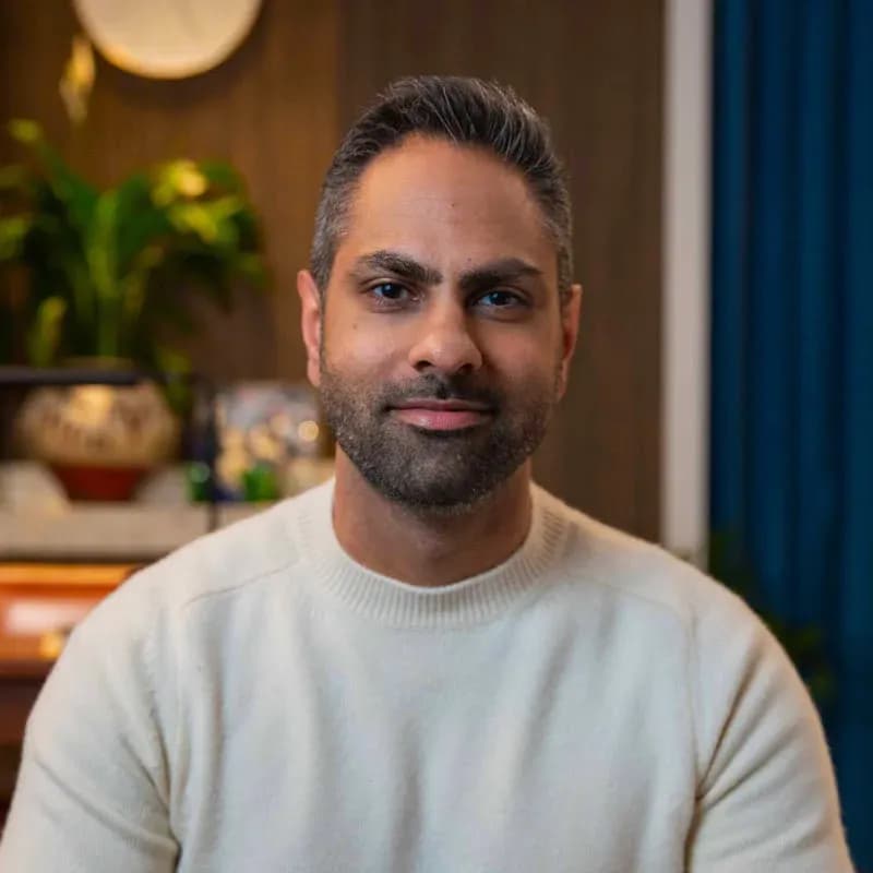 Portrait of Ramit Sethi, creator of the I Will Teach You To Be Rich channel